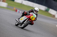 Vintage-motorcycle-club;eventdigitalimages;mallory-park;mallory-park-trackday-photographs;no-limits-trackdays;peter-wileman-photography;trackday-digital-images;trackday-photos;vmcc-festival-1000-bikes-photographs